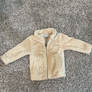 Infant girl's Columbia fleece, fuzzy, cream color, barely worn, size 6-12 month